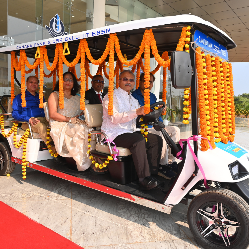 Inauguration of the service of two 8-seater electric vehicles was formally inaugurated, donated to the Institute by Canara Bank as part of their CSR initiative.
